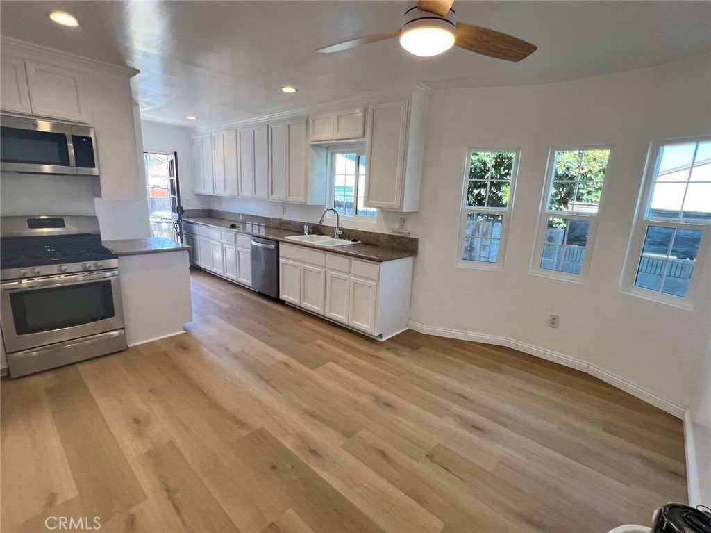 324 W Oliver