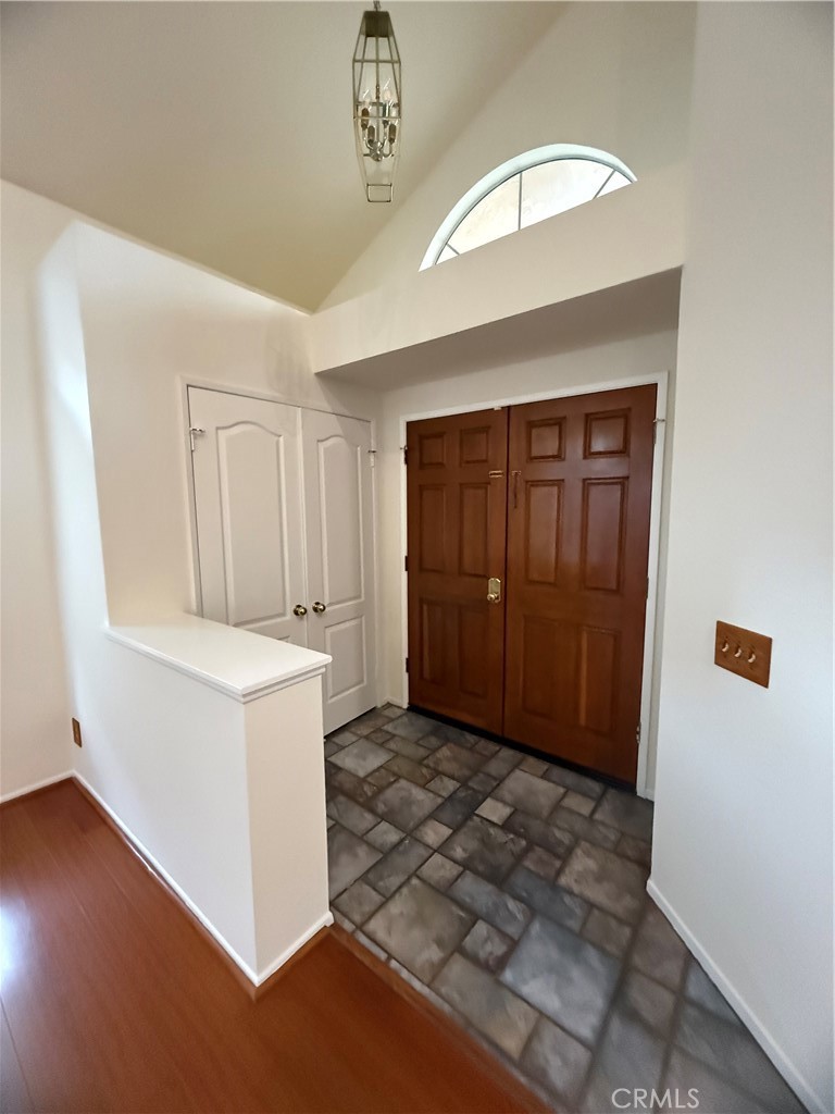 58 Valley Crest