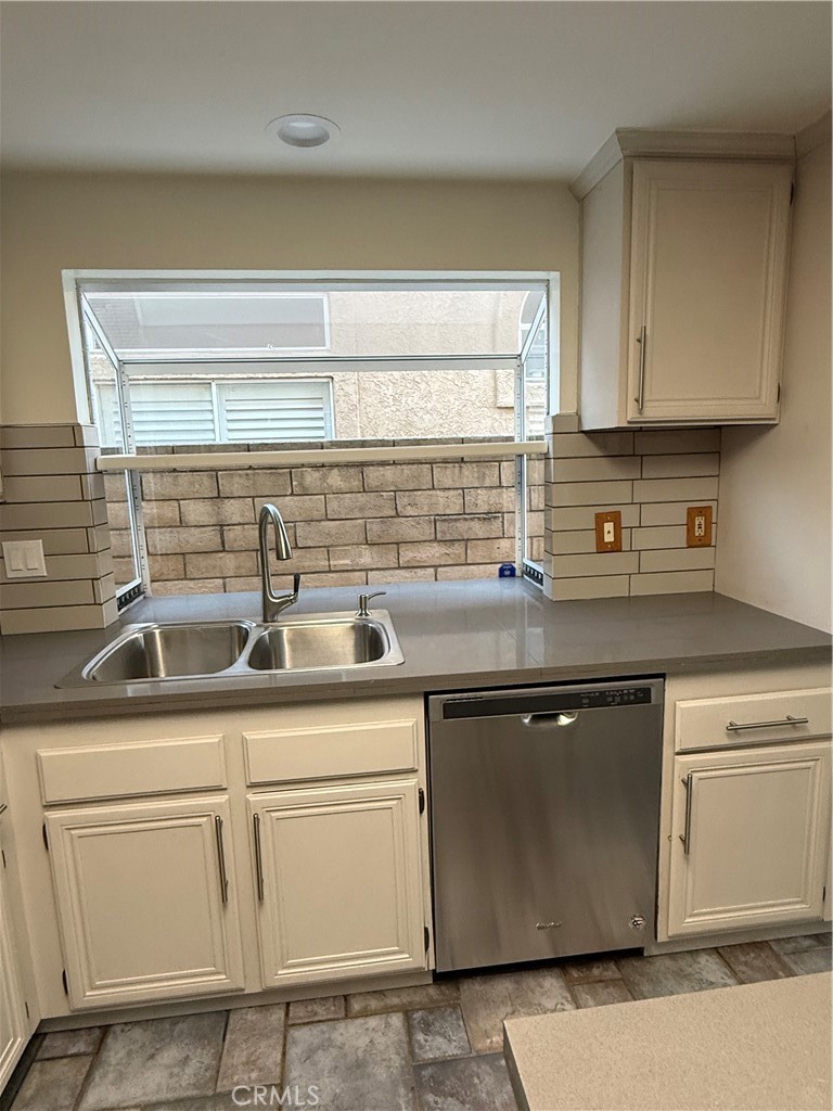 58 Valley Crest