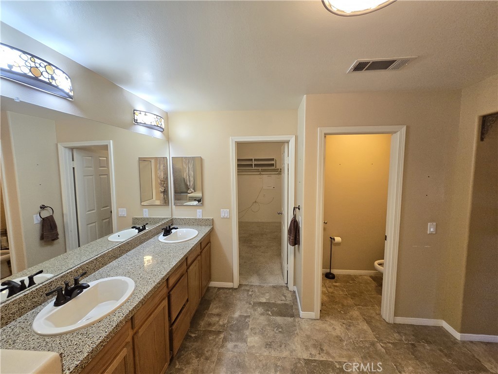 10163 Thorpe Court