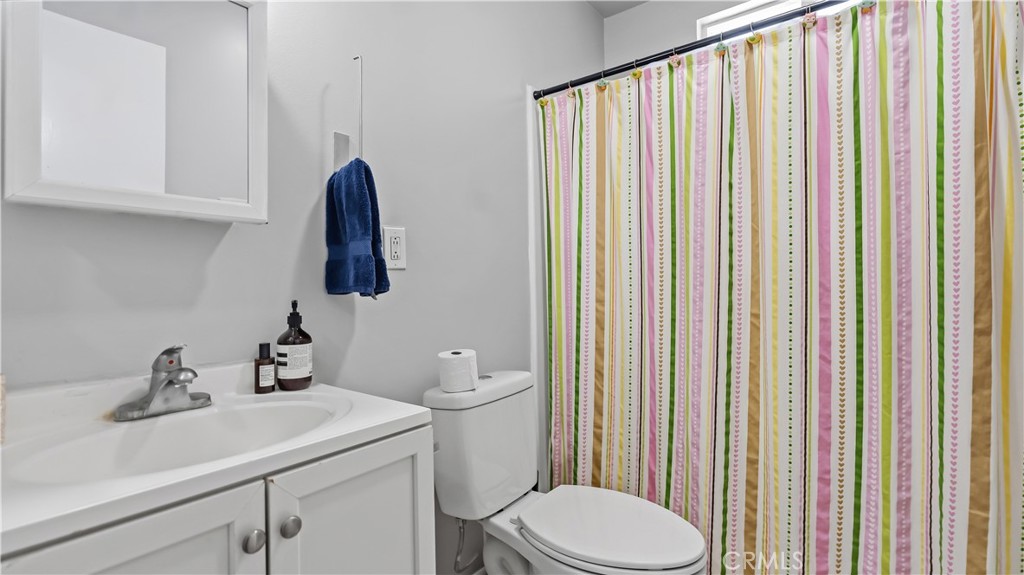 28 W Ramona Road