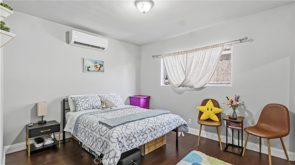 28 W Ramona Road