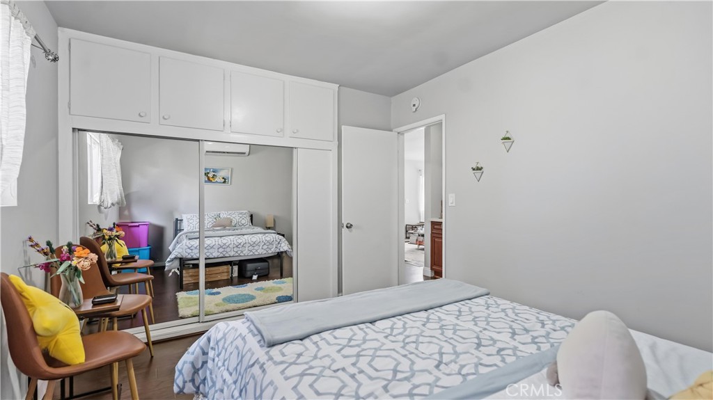 28 W Ramona Road