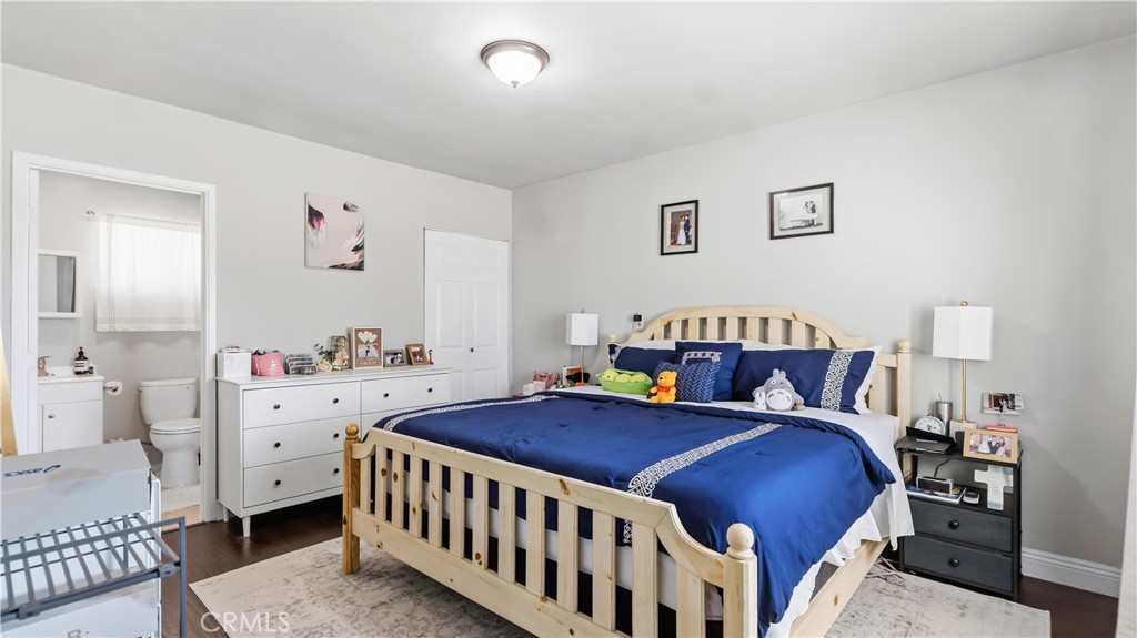 28 W Ramona Road