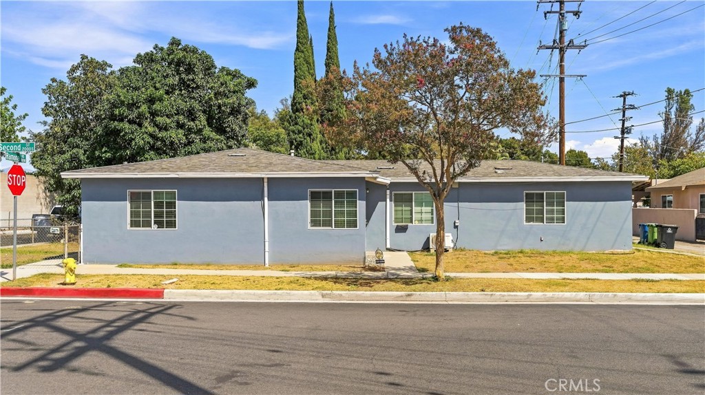28 W Ramona Road