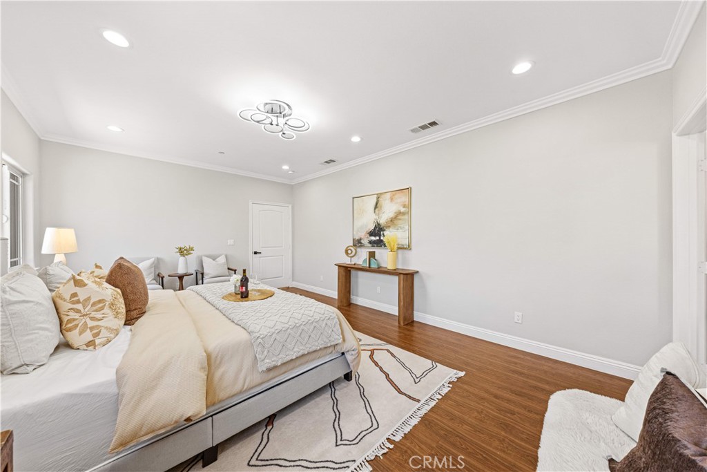 7231 Berne st