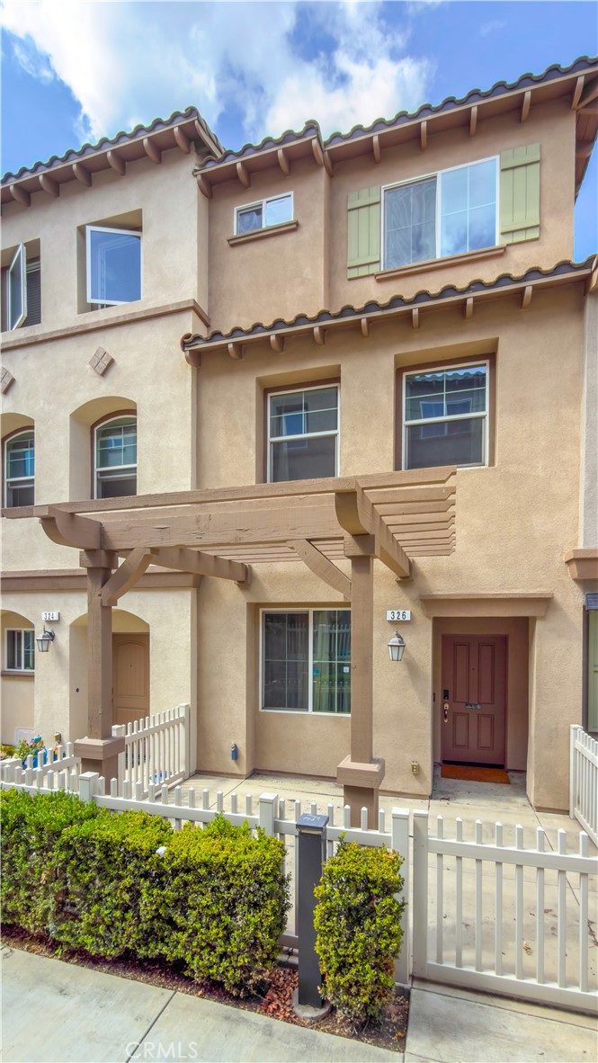 326 N Calvados Avenue