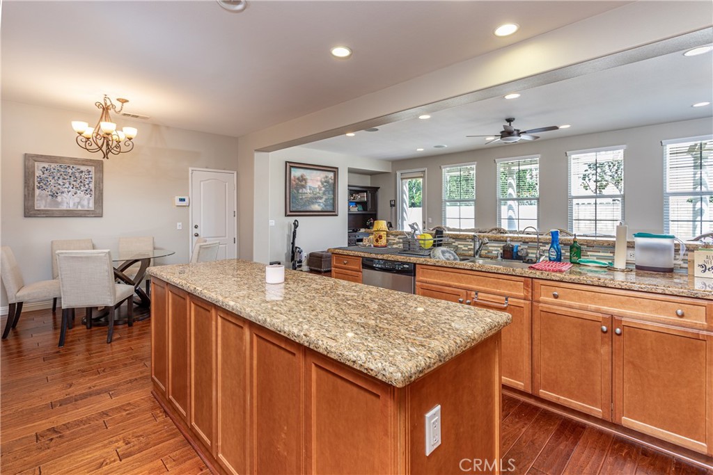 300 W Saint Andrews Street