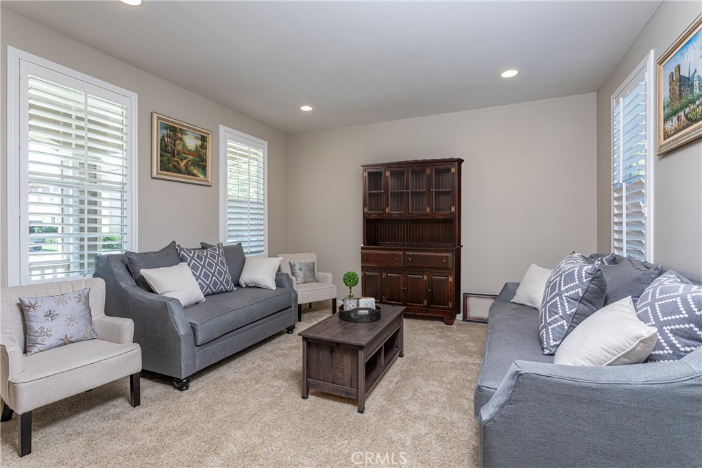 300 W Saint Andrews Street