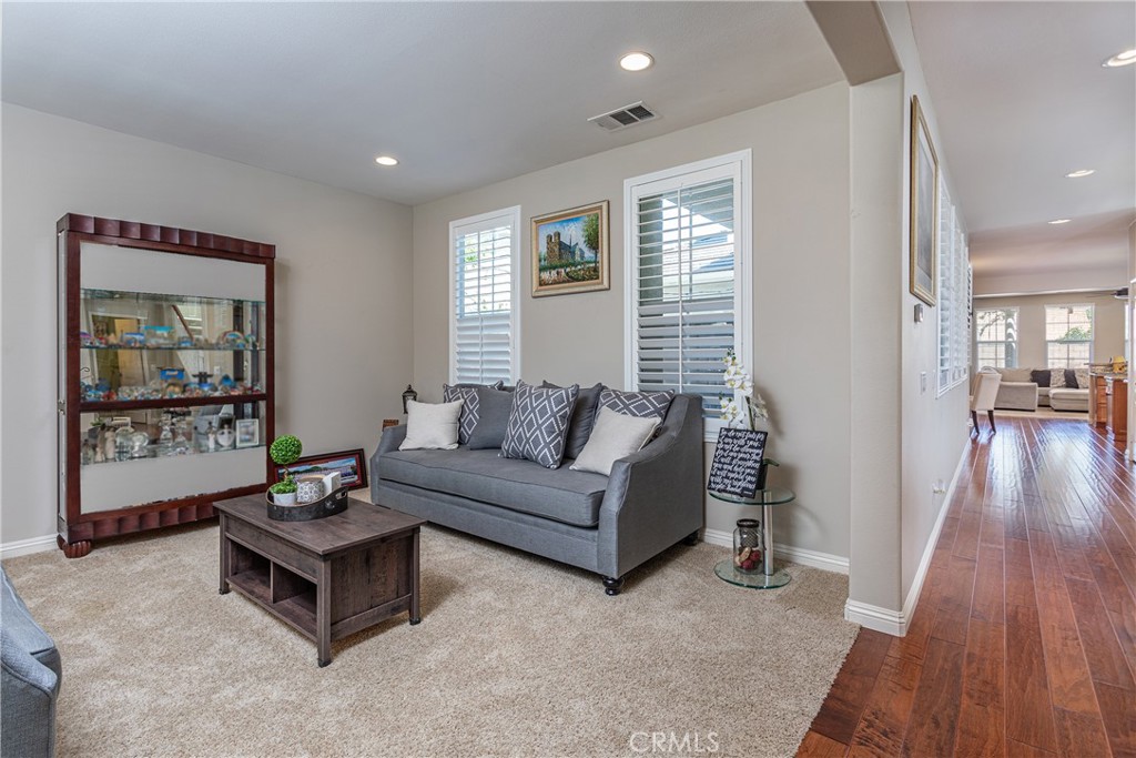 300 W Saint Andrews Street