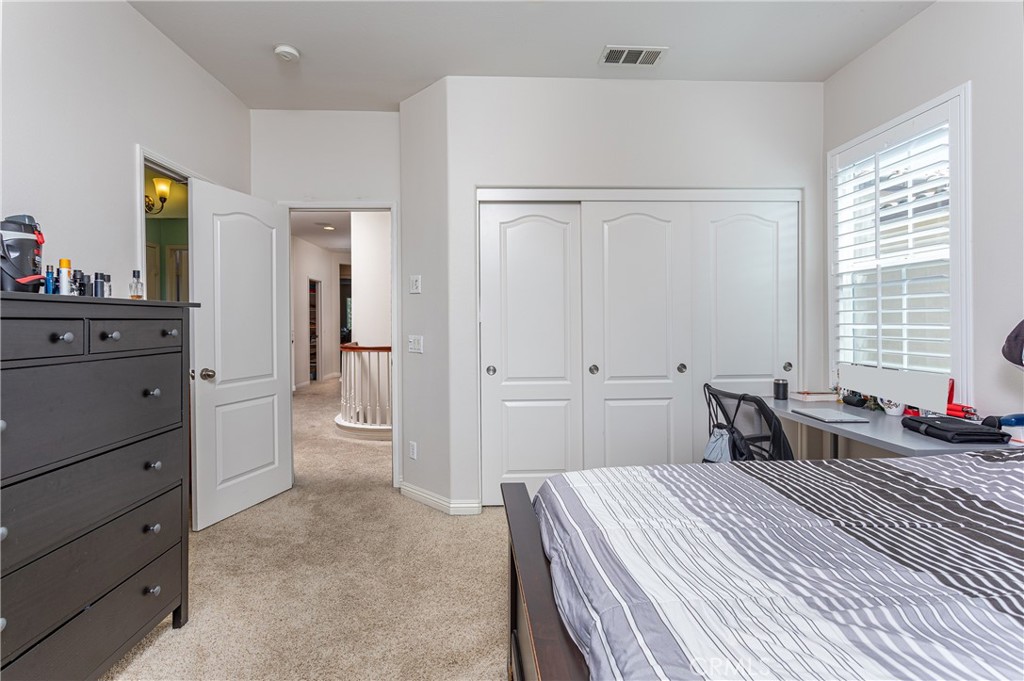 300 W Saint Andrews Street