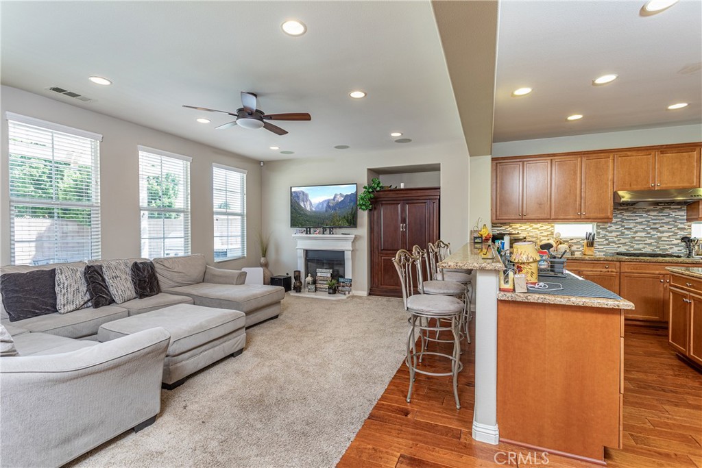 300 W Saint Andrews Street