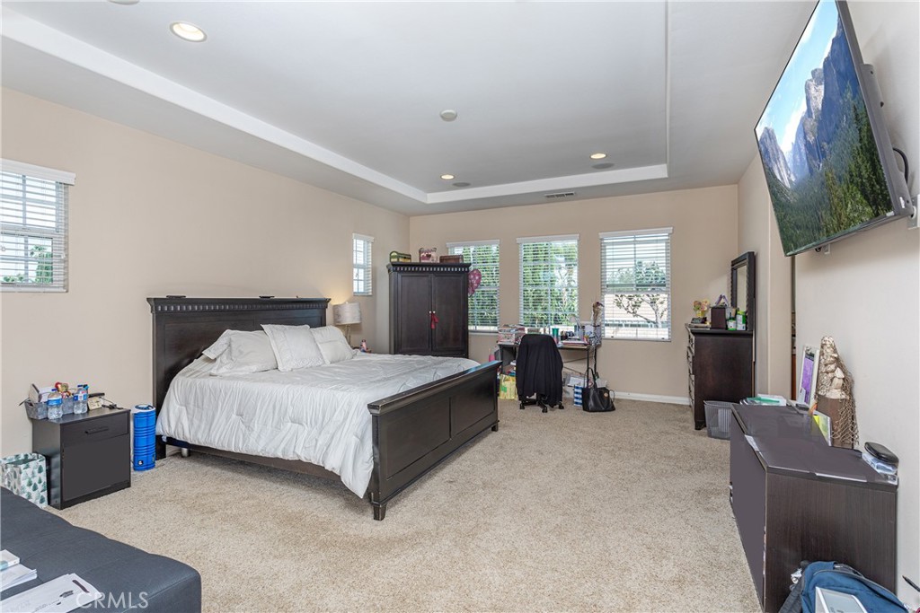 300 W Saint Andrews Street