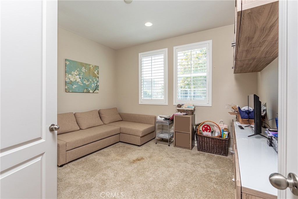 300 W Saint Andrews Street