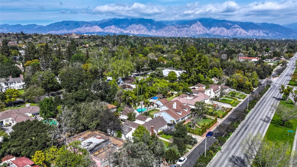 543 Huntington Drive