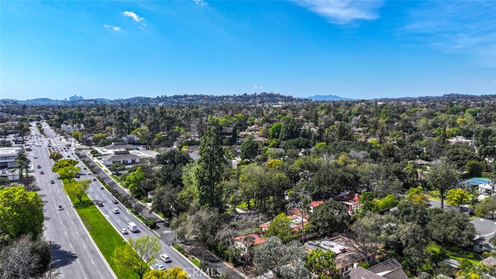 543 Huntington Drive