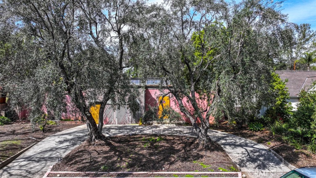 543 Huntington Drive