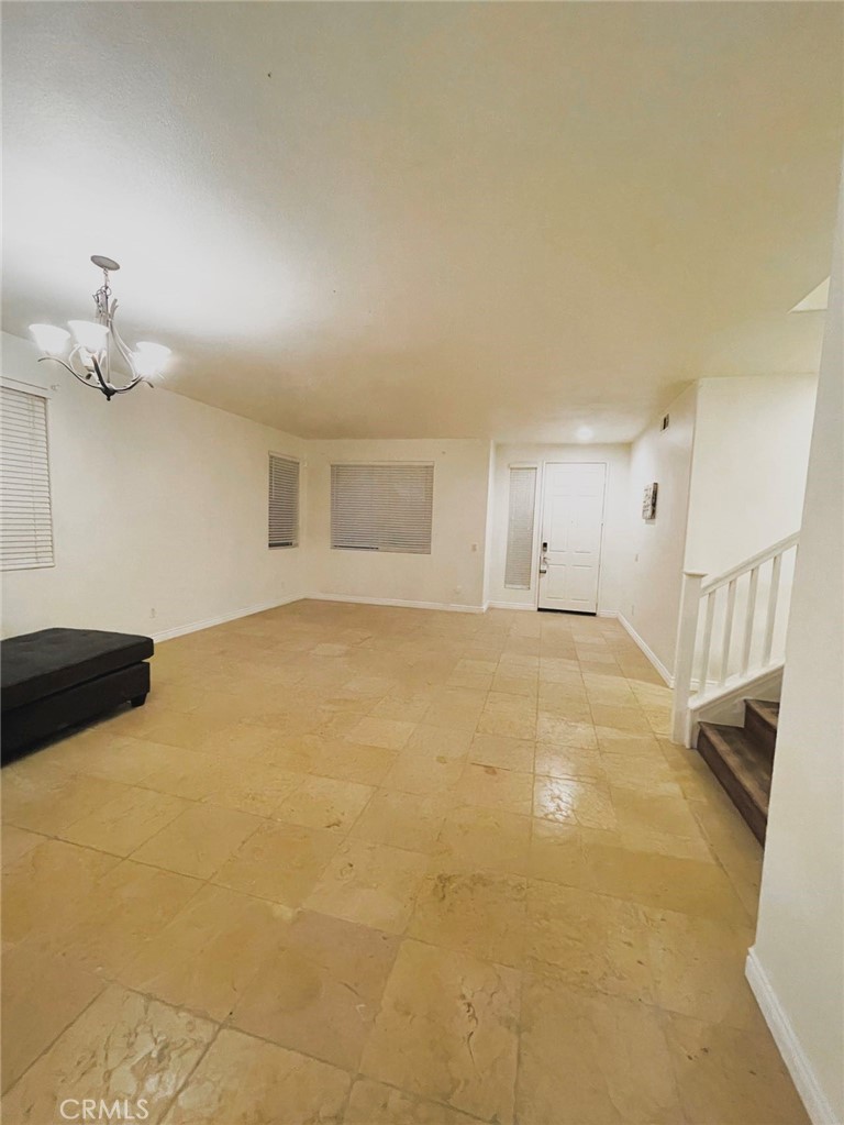 1665 Hayloft Place