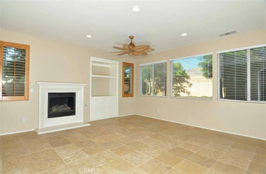 1665 Hayloft Place