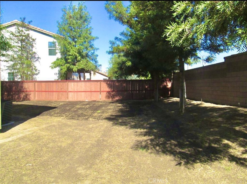 1665 Hayloft Place