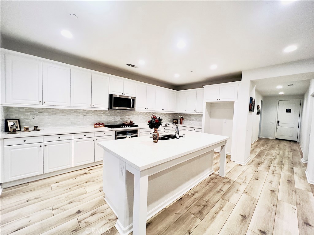 3295 E Lavender Drive