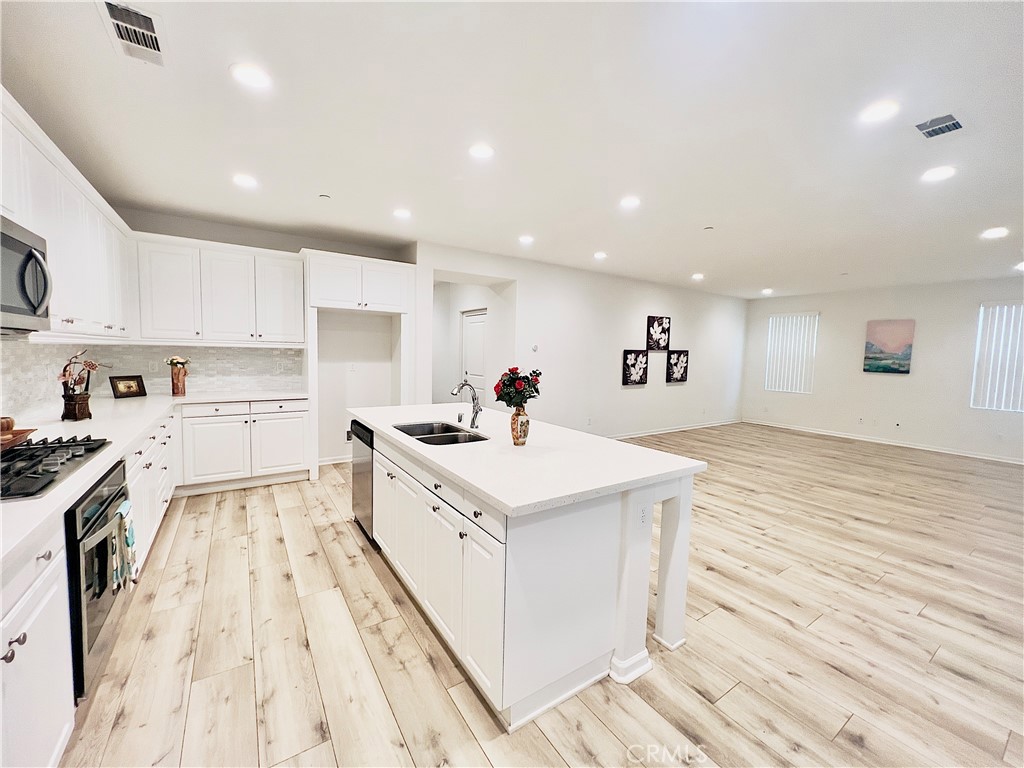 3295 E Lavender Drive