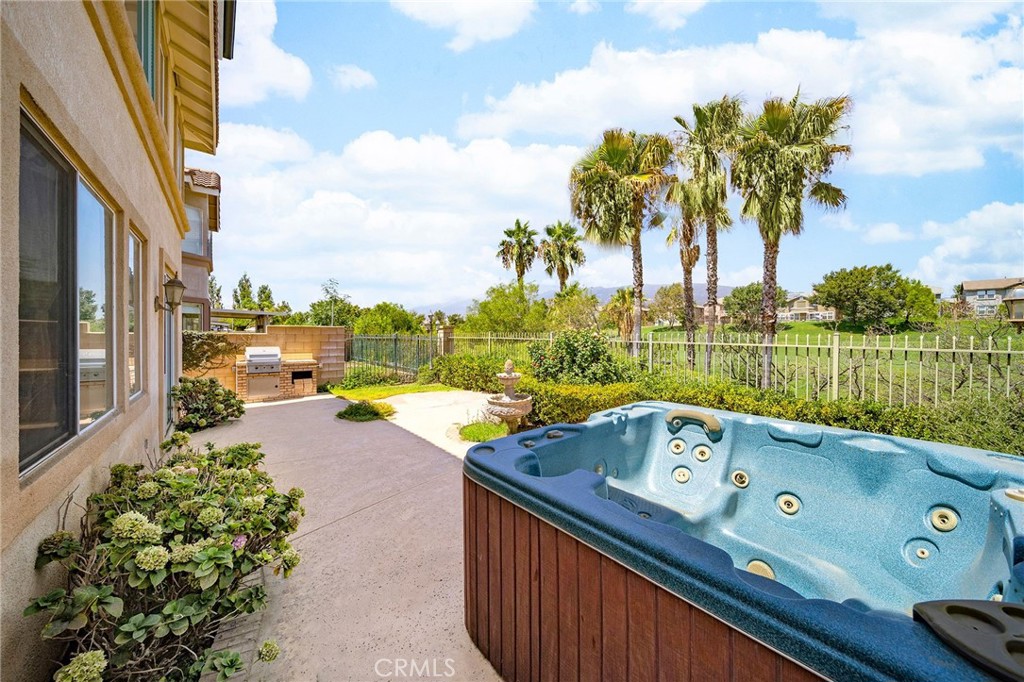 16644 Baywood Lane