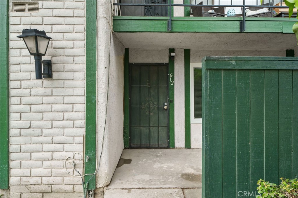 1735 E Washington Street G12