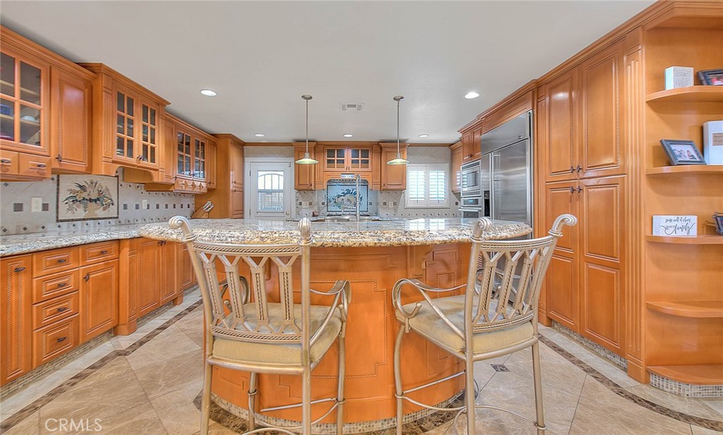 965 Looking Glass Drive