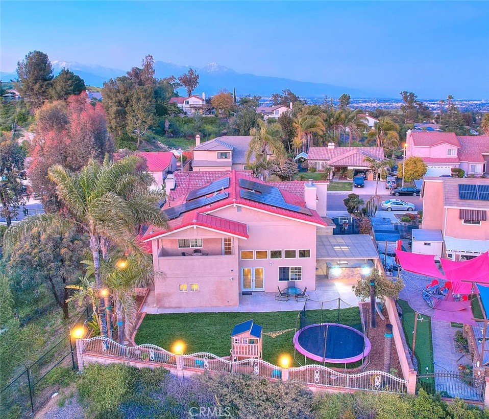 965 Looking Glass Drive