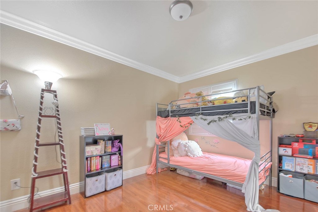 965 Looking Glass Drive