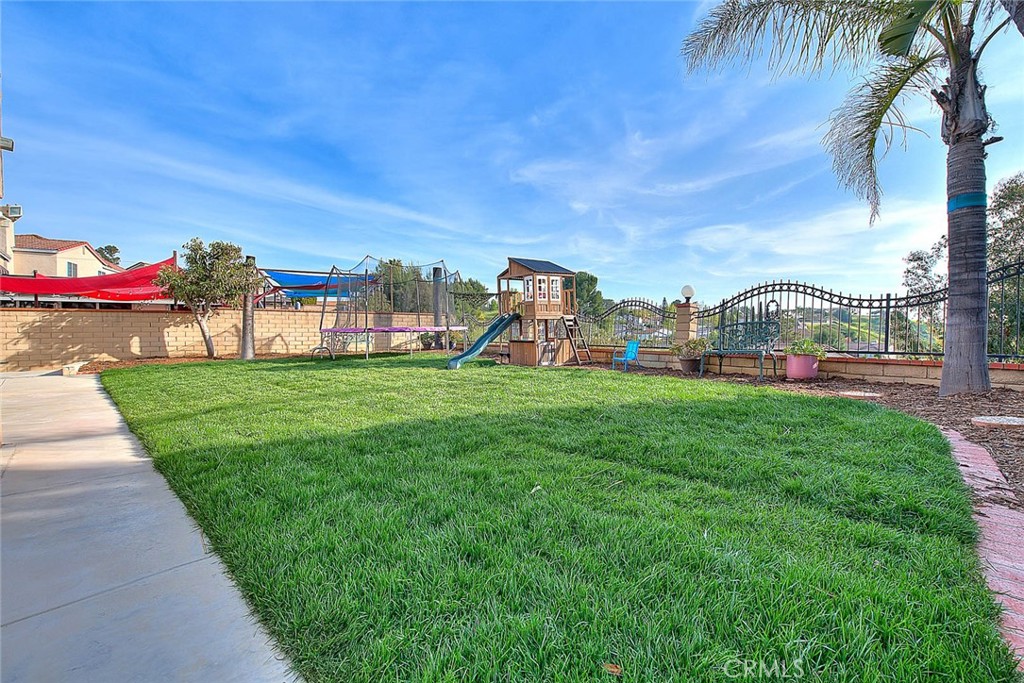 965 Looking Glass Drive