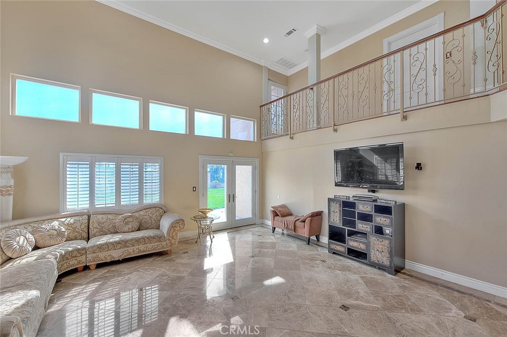 965 Looking Glass Drive