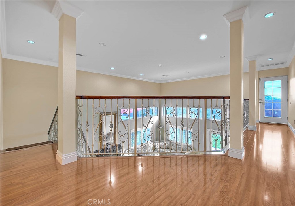 965 Looking Glass Drive