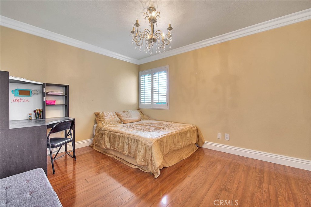 965 Looking Glass Drive