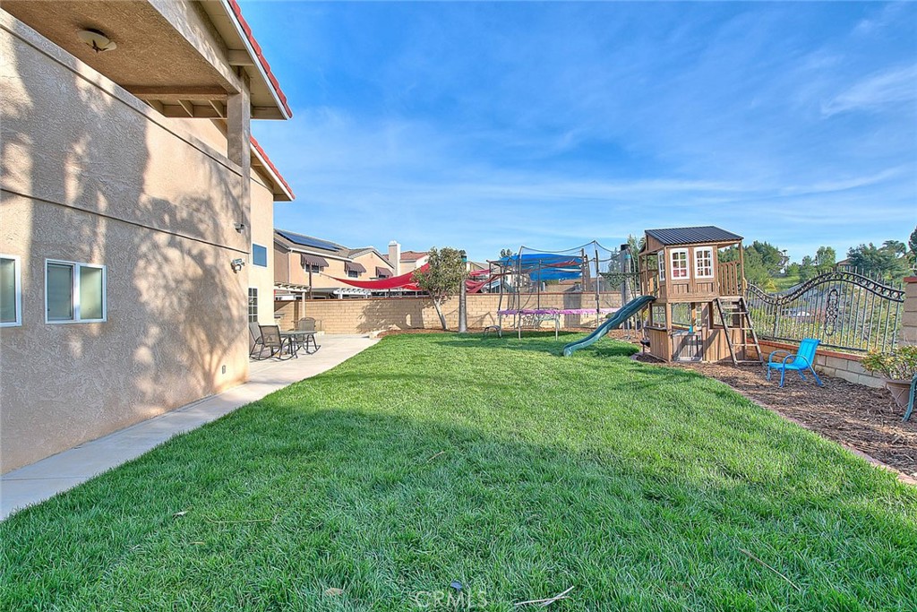 965 Looking Glass Drive
