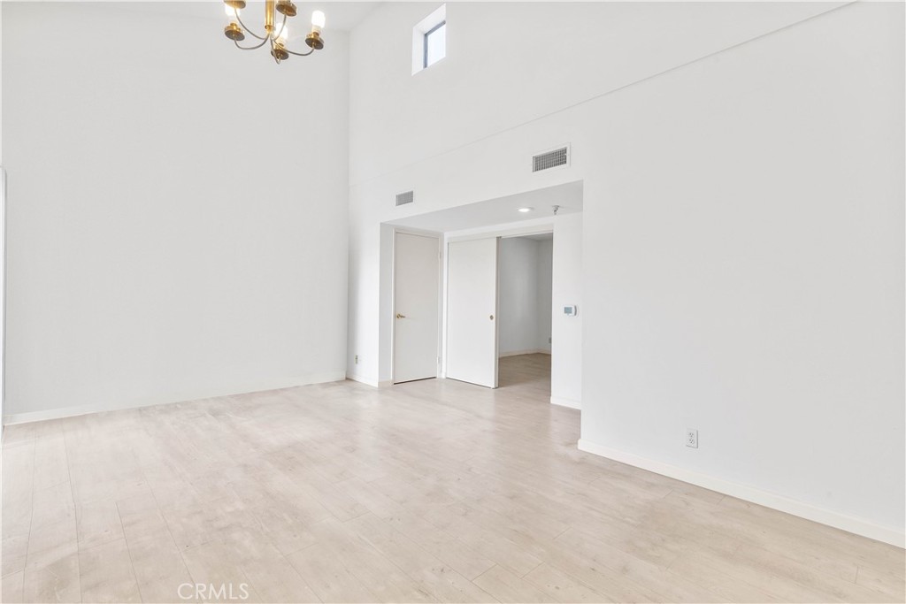 116 Marmion Way 14