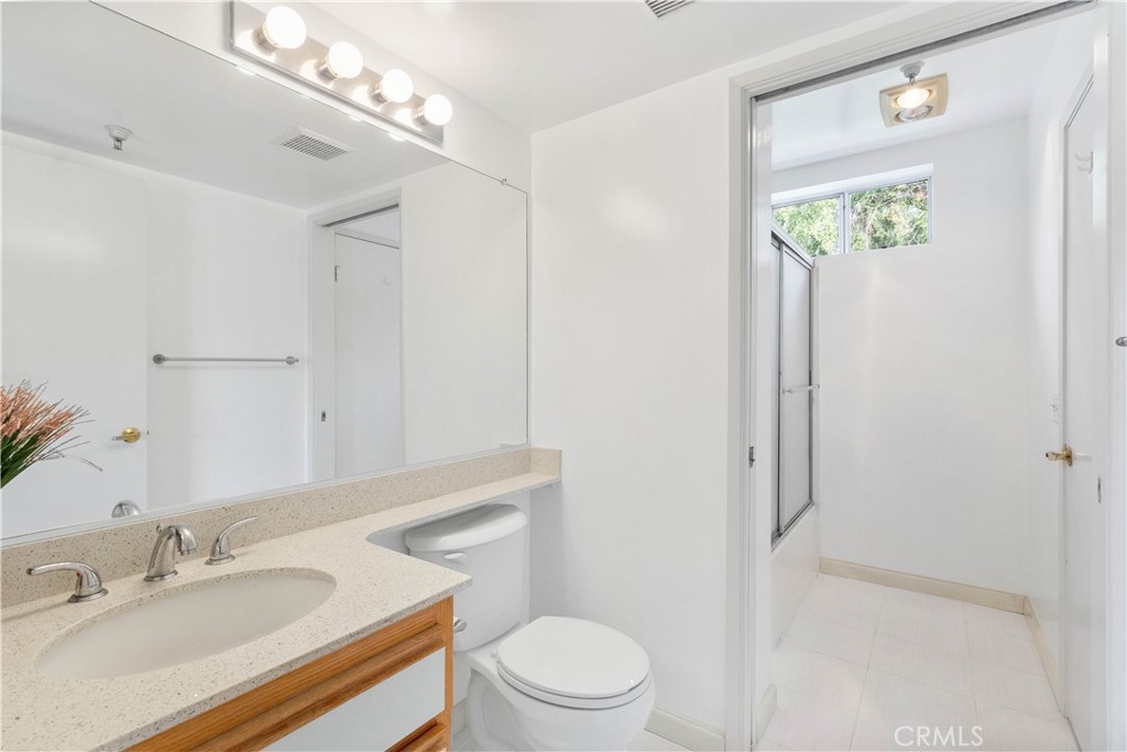 116 Marmion Way 14