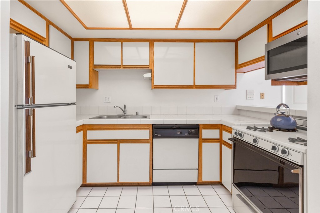116 Marmion Way 14