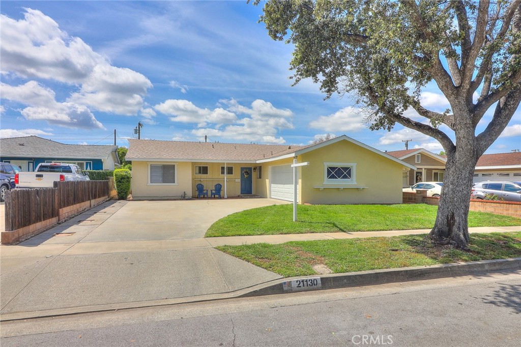 21130 E Tudor Street