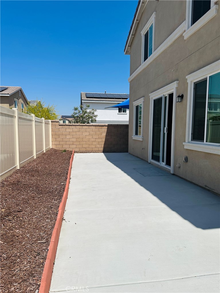 24926 Gossamer Ct