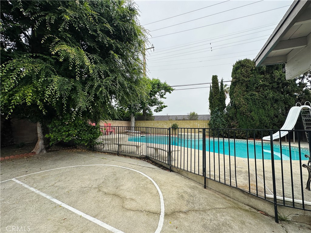 330 San Miguel Drive