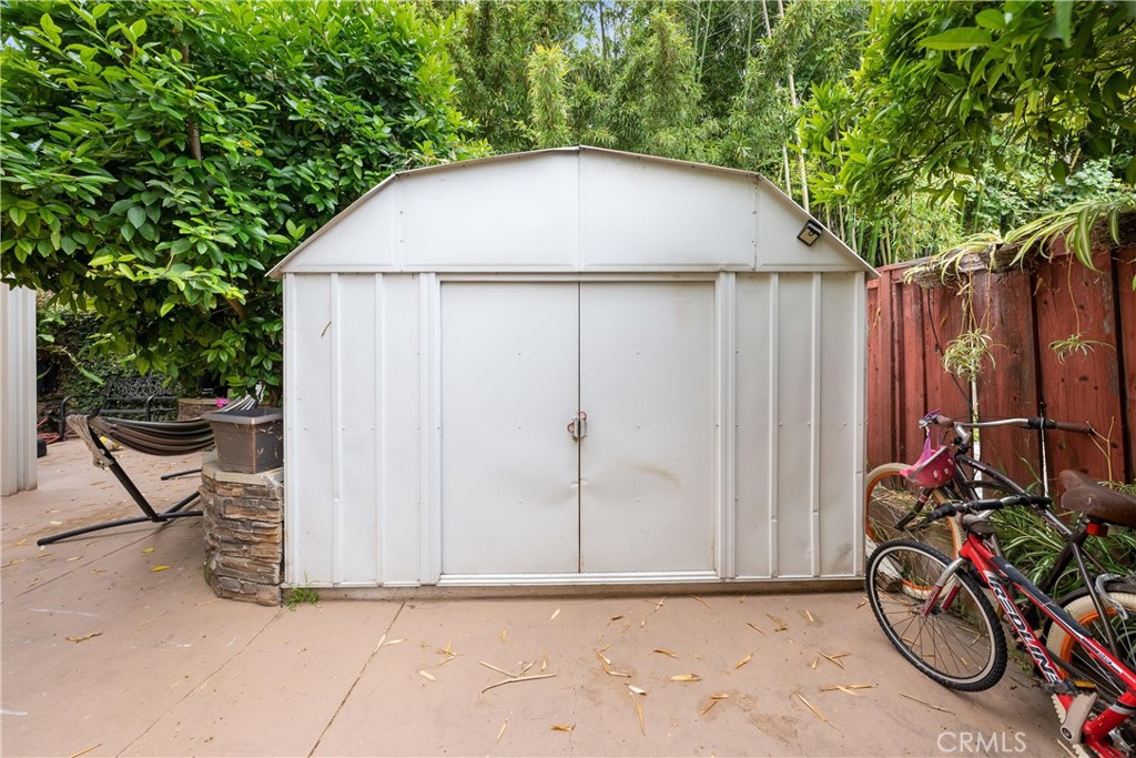 1747 Lockwood Lane