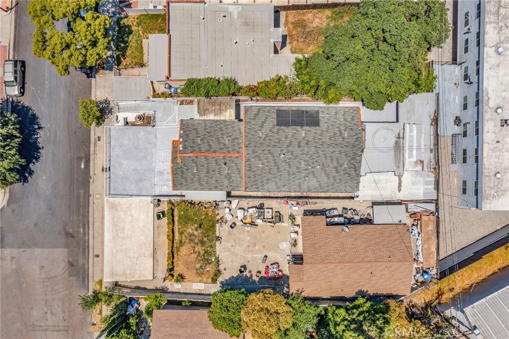 3171 Fairmount Street