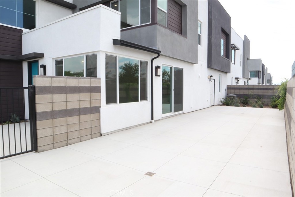3721 S. Allston Paseo #5