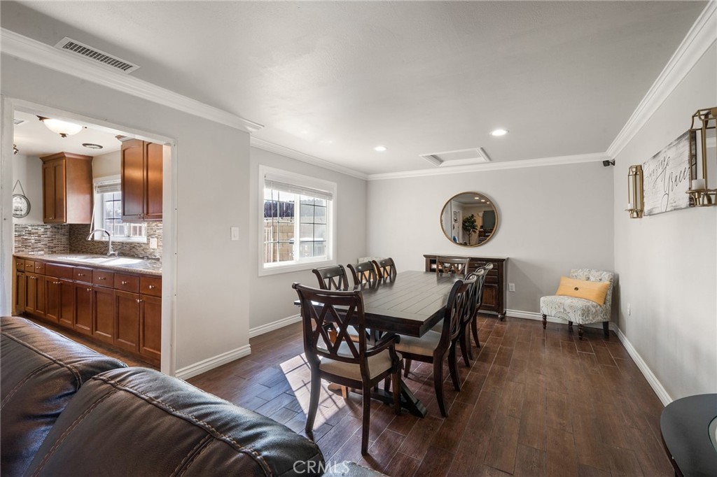 1628 Fieldgate Avenue