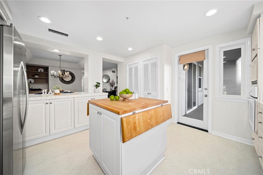 4165 Warner Avenue 201