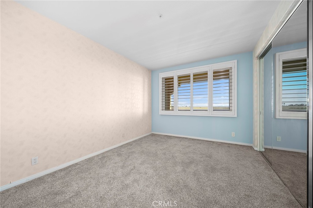 4165 Warner Avenue 201