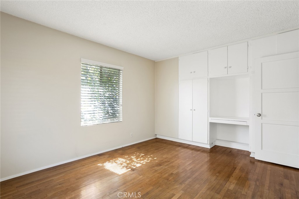 233 E Markland Drive