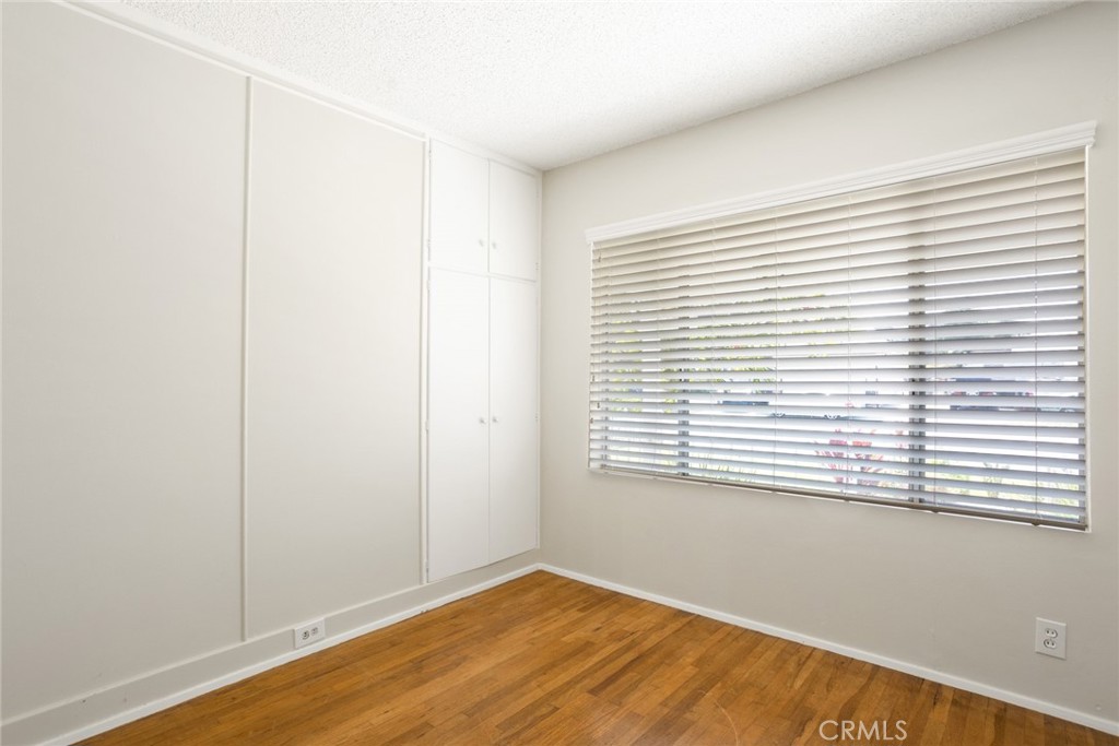 233 E Markland Drive